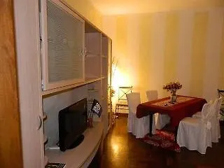 Le Grazie Alojamento de Acomodação e Pequeno-almoço 3*