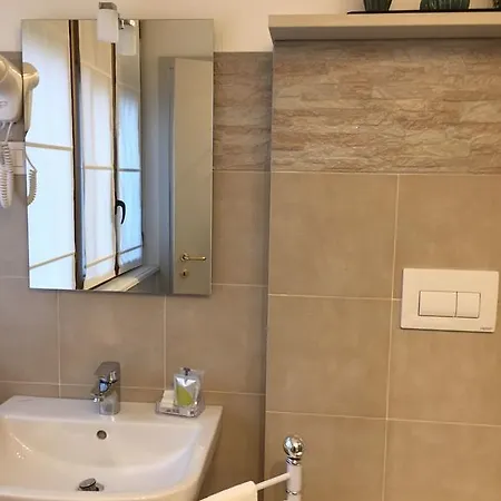 Le Grazie Bed & Breakfast